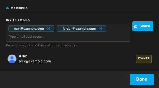Invitation de deux personnes par e-mail, avec la liste des membres en dessous